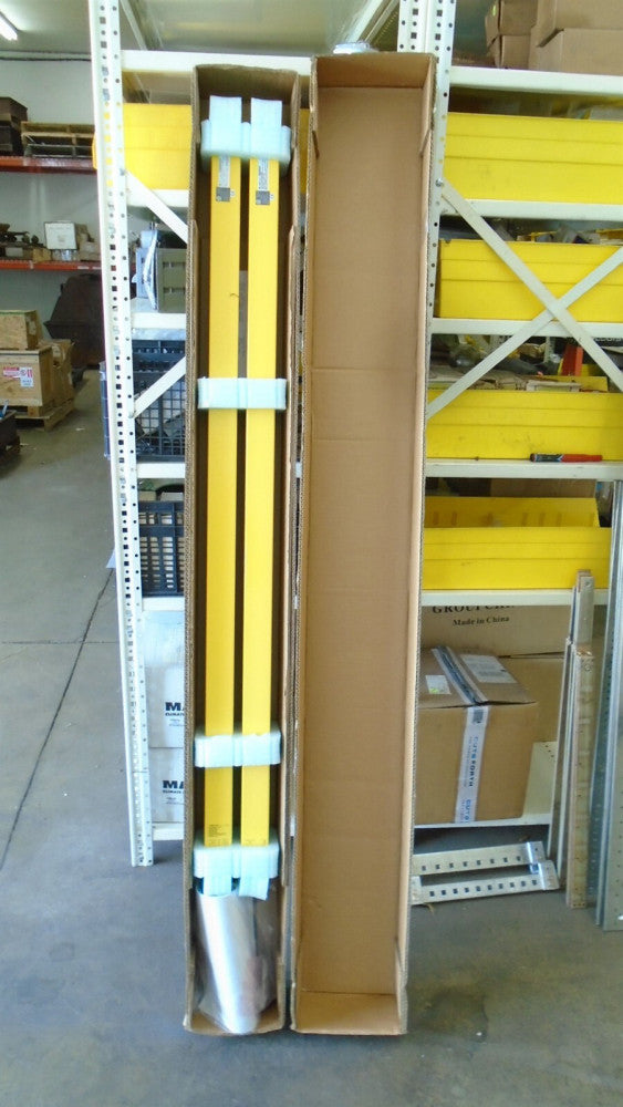 STL Omron - 82560-1010 & 82560-5300 - LIGHT CUTAIN SET - 0.8-2.0m - PA4600 - NEW