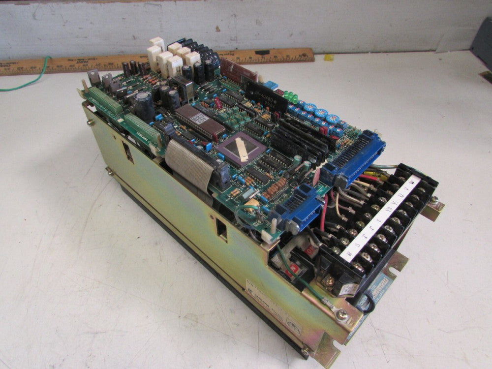 YASKAWA SERVOPACK  CACR-SR 15SZ1SSY232 SERVO DRIVE NICE USED TAKEOUT !!