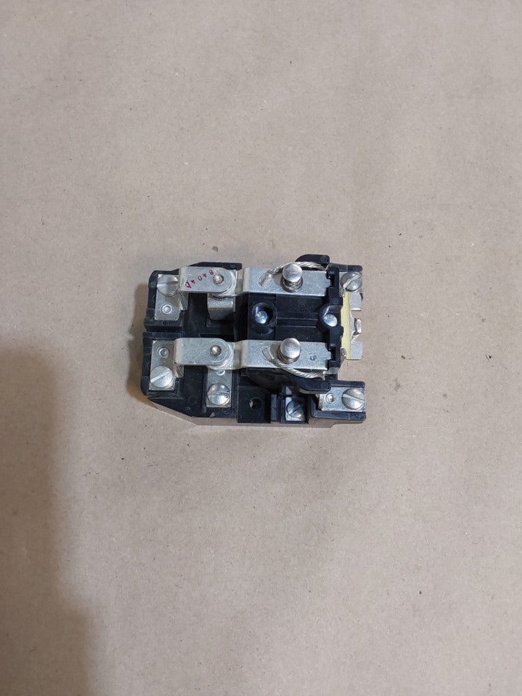 Square D 8501 Heavy Duty Power Relay Type CO-16 Ser.A 120V 50/60HZ 
