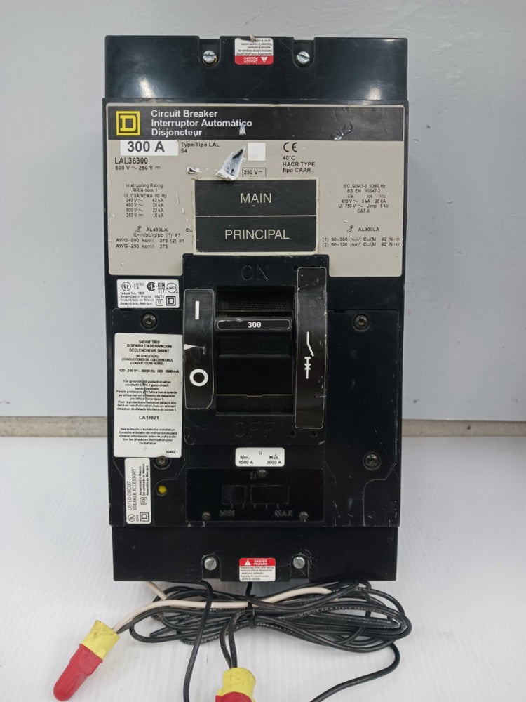 Square D 300 Amp Circuit Breaker 3 Pole 600 VAC / 250 VDC LAL36300 w/ Shunt Trip