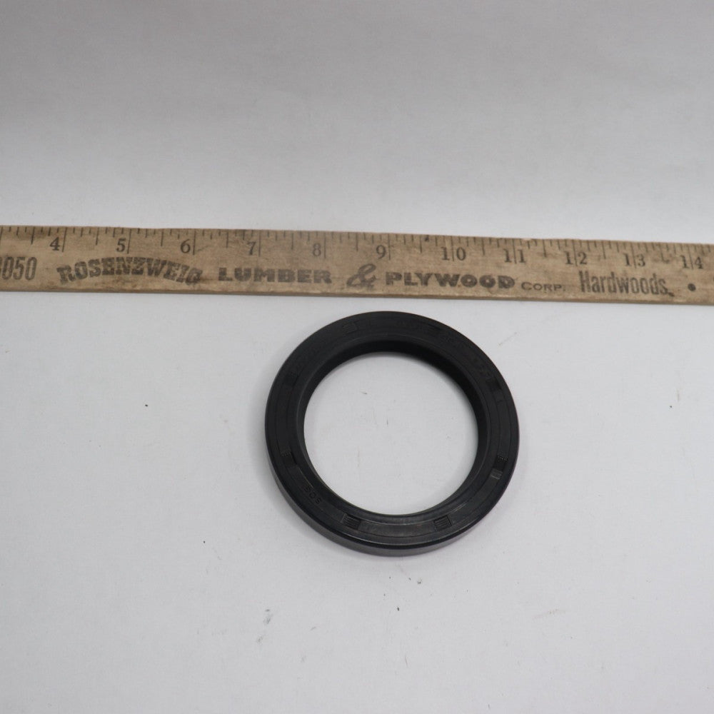 Oil Seal Double Lip Rubber Cover Low Pressure 63.5 x 88.9 x 12.7