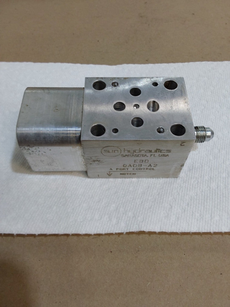 SUN HYDRAULICS Control Valve Section A Port 2500PSI B Port EBD 0A08-A2