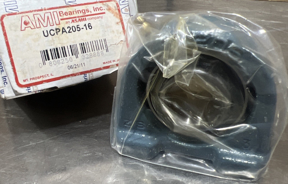 AMI BEARING UCPA205-16 Nos Surplus