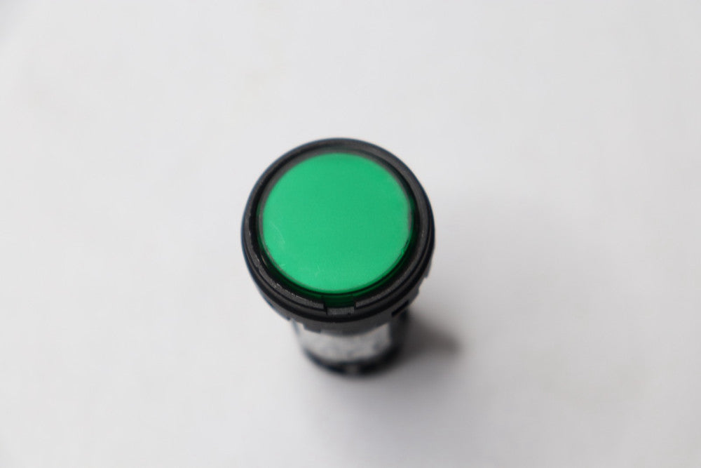 Idec Panel Mount Indicator LED Pilot Green Flush 24VAC/24VDC 11mA LED