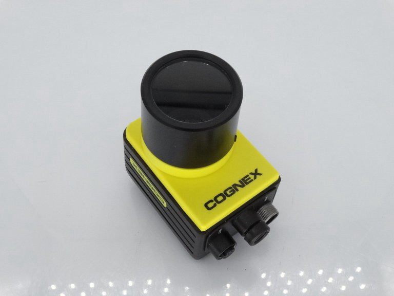 COGNEX IS7402-11 CAMERA NEW