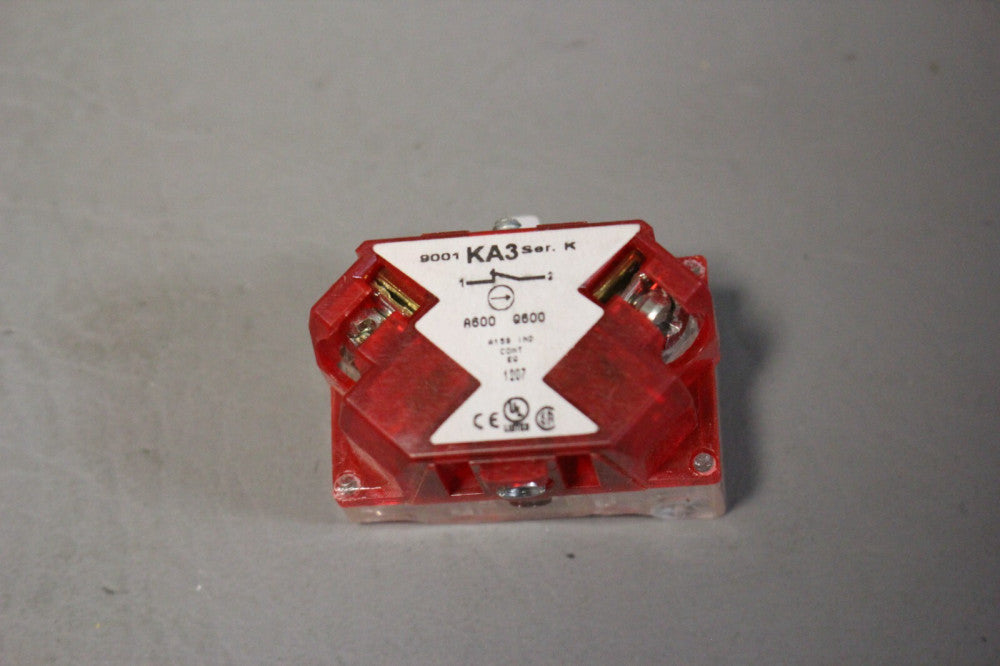 UNUSED SCHNIEDER 9001KA3 CONTACT BLOCK