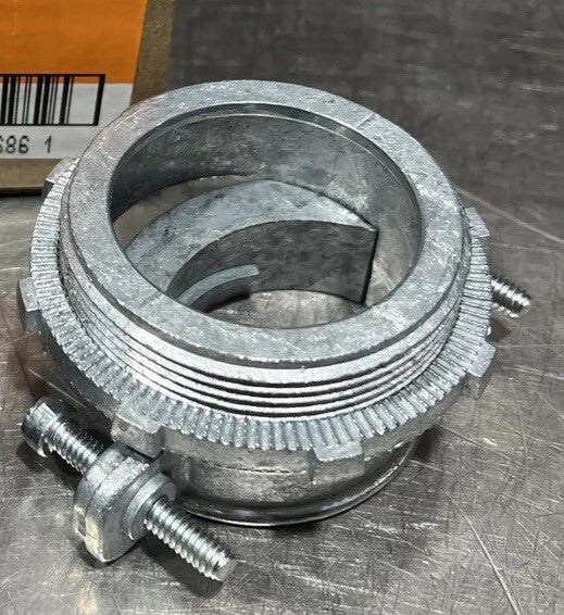 Bridgeport 686-DC2 Cord and Cable Fittings Nos Surplus Price Per 1 Unit