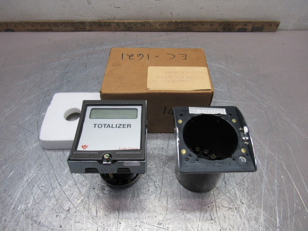 EAGLE SIGNAL CX350A6 ELECTRONIC TIME/COUNT TOTALIZER NEW IN BOX !! MAKE OFFER !!