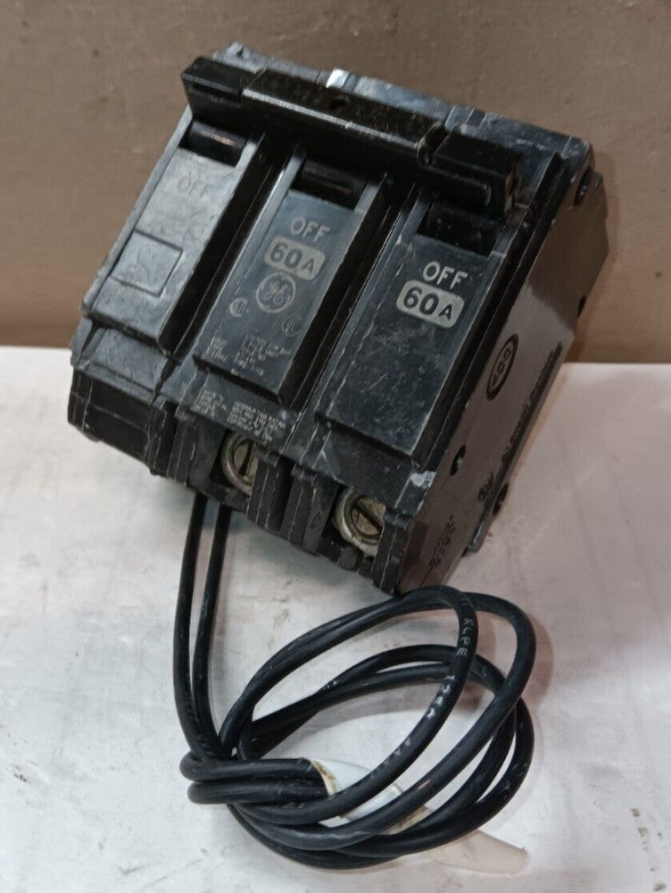 GE THQB2160ST1 60 AMP BOLT-ON CIRCUIT BREAKER W/ SHUNT TRIP 2 POLE 120/240V
