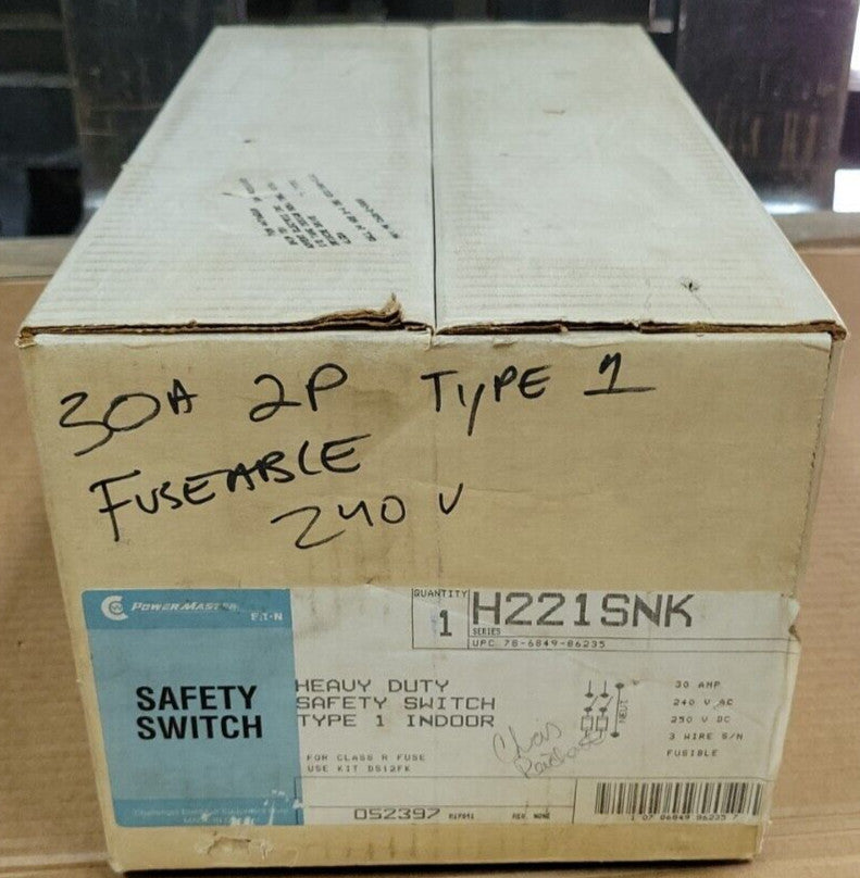 POWER MASTER P/N: H221SNK 30A 240VAC 2 POLE FUSIBLE TYPE 1 INDOOR