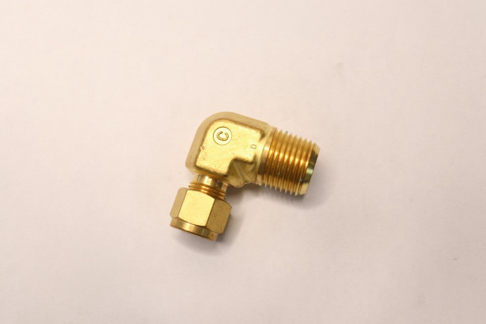 Swagelok Male Elbow Tube Fitting Brass 1/2" Tube OD x 3/8" Male NPT