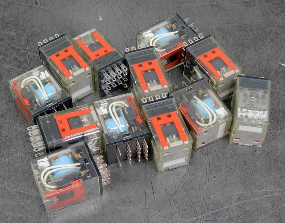 Omron MY4ZN Socket Mount Relay 24/240V 5A 14 Pin Lot of Twelve (12)