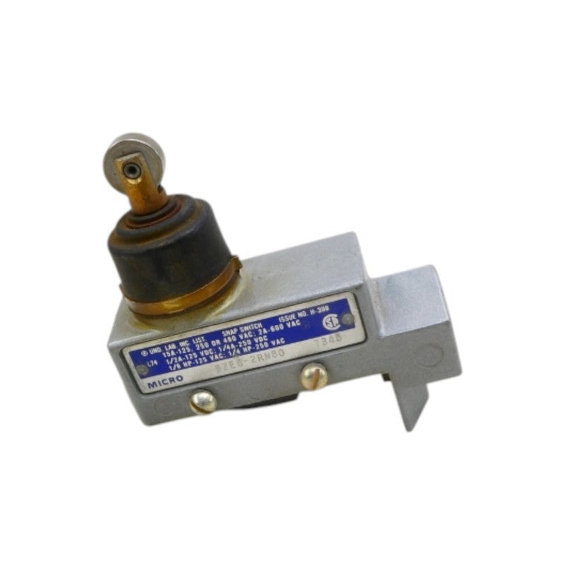 MICRO SWITCH BZE6-2RN80 600VAC 2A (AS PICTURED) NSNP