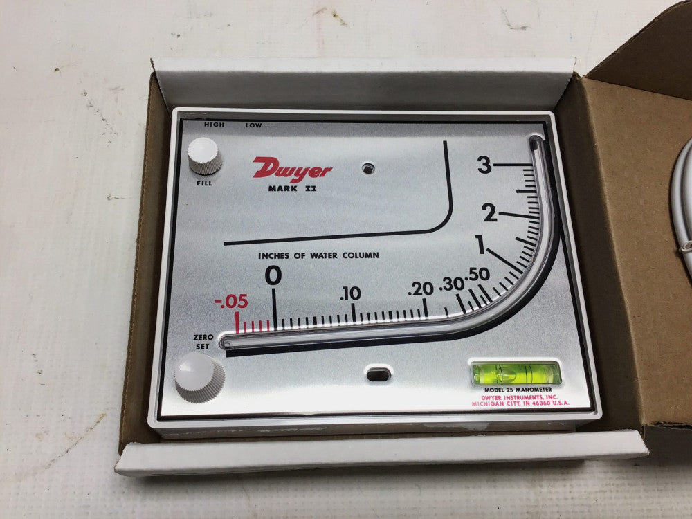 Dwyer Mark II 25 - 1000070-00 Series Molded Plastic Manometer