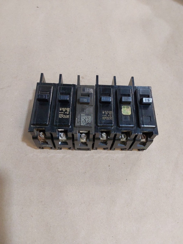 6/PACK of Used ITE Siemens BQ1B015 Circuit Breaker, 15Amp 1Pole Bolt-On