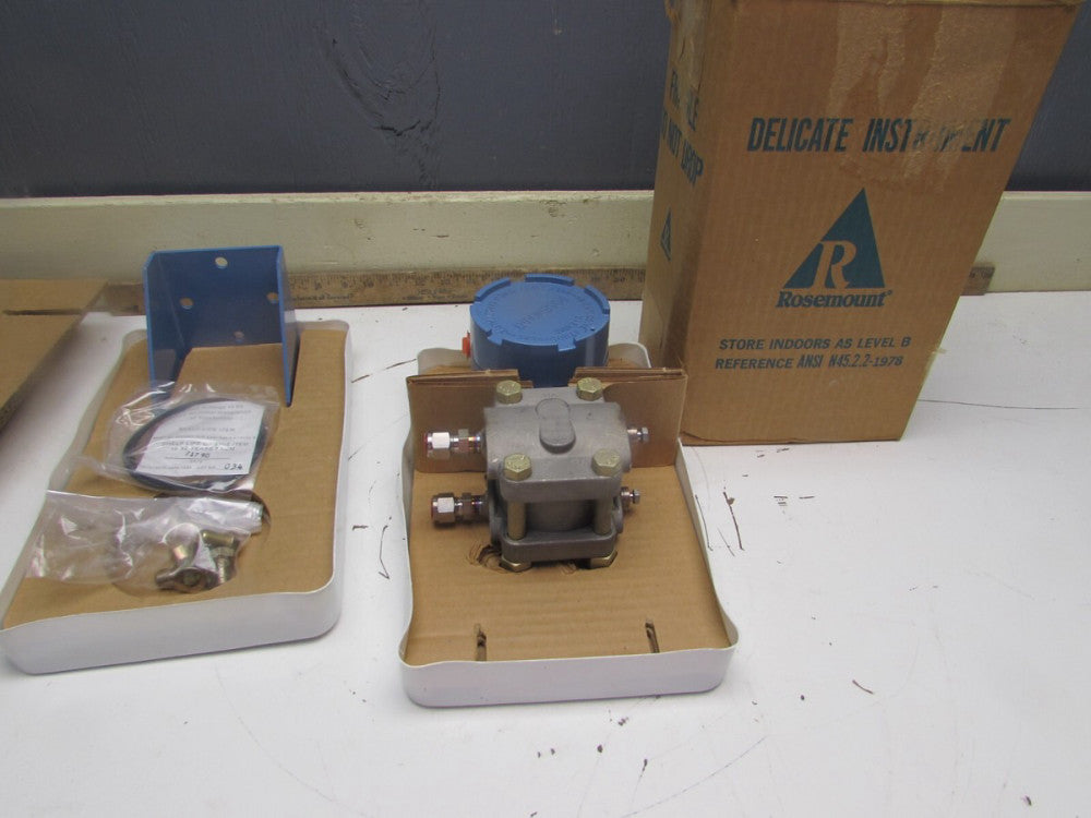 ROSEMOUNT 1153DB4PA , PRESSURE TRANSMITTER, 0/150 IN/H2O ,NEW IN BOX MAKE OFFER!