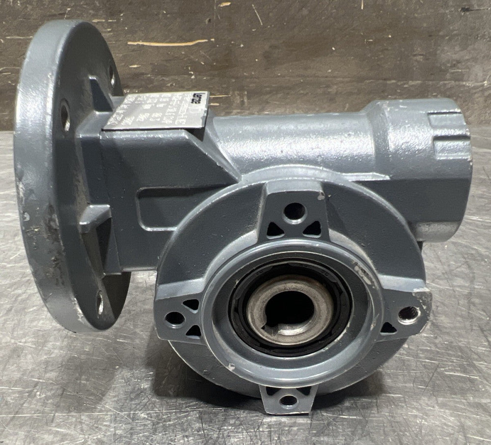 Lenze M-030-FB-1/10.6 C14P Gear Box Nos Surplus