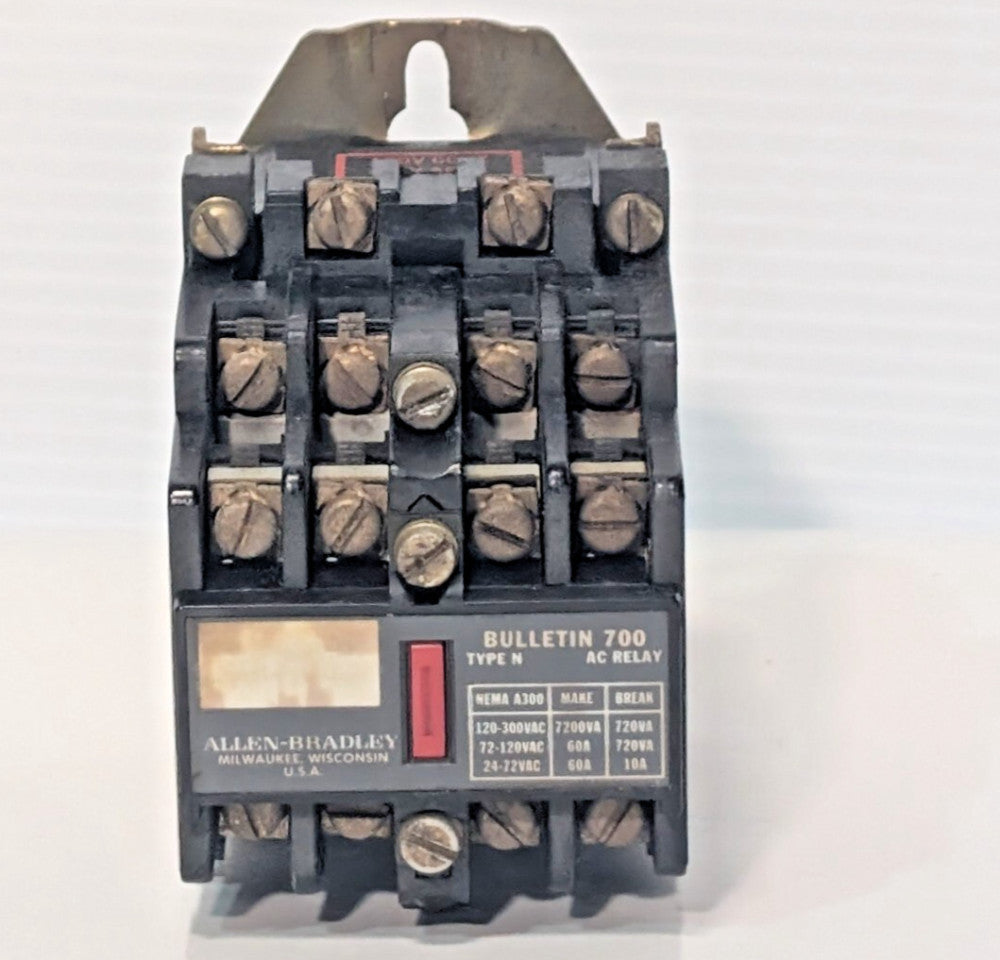 Allen Bradley 700N400A1 Relay, Series C, NEMA A300, with 110/120V, 50/60Hz Coil