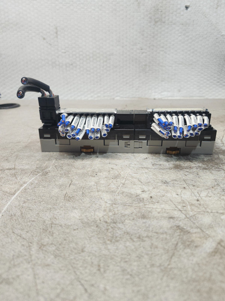 USED OMRON REMOTE TERMINAL CRT1-OD156-1 3/ XWT-OD16-1
