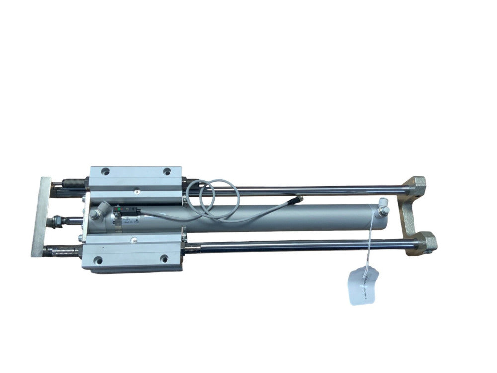 SMC MGGMB32-325 PNEUMATIC AIR CYLINDER MGGMB32325 W/LINEAR SLIDE
