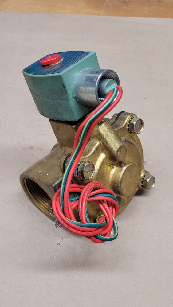 ASCO 8210G008 1-1/4" NPT Solenoid Valve Brass 5-150PSI 120VAC