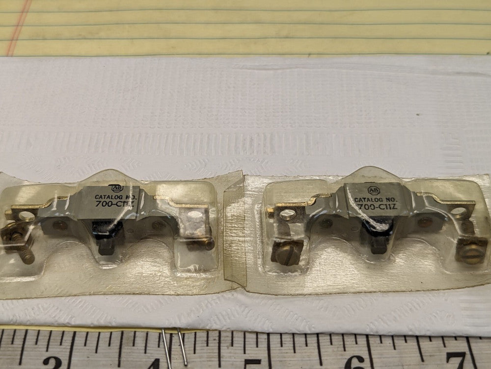 2 Allen Bradley B 700-C11Z Contact Cartridge Overlap Relay  [OF46]
