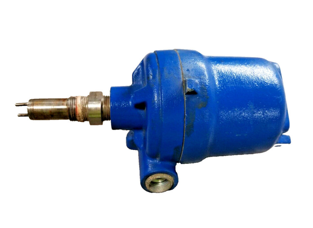 MAGNETROL HAZARDOUS FLOW LEVEL CONTROL SWITCH 120 VAC  TDF-1000-E00/4T1-1220-002