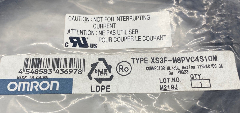 NEW Omron XS3F-M8PVC4S10M 125VAC/DC 3Amp 23AWG 4-Pole M8 Sensor Cable 
