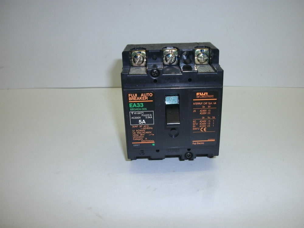 FUJI ELECTRIC EA33 BB3AEA-005 FUJI AUTO BREAKER 5 AMP 3 POLE 50/60Hz