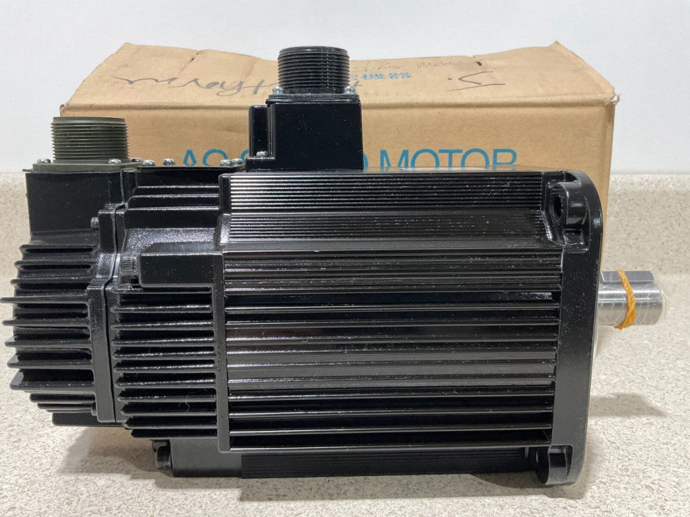 Yaskawa SGMGH-13A2A6B NEW