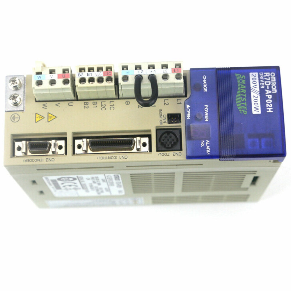 One Brand New OMRON R7D-AP02H Servo Driver