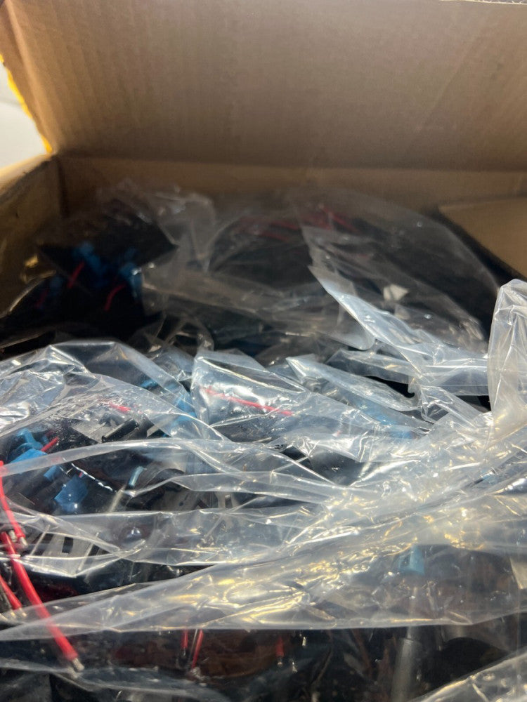 QTY 500 Lisheng Finished Wire With Electrical Connectors 670-3104-46
