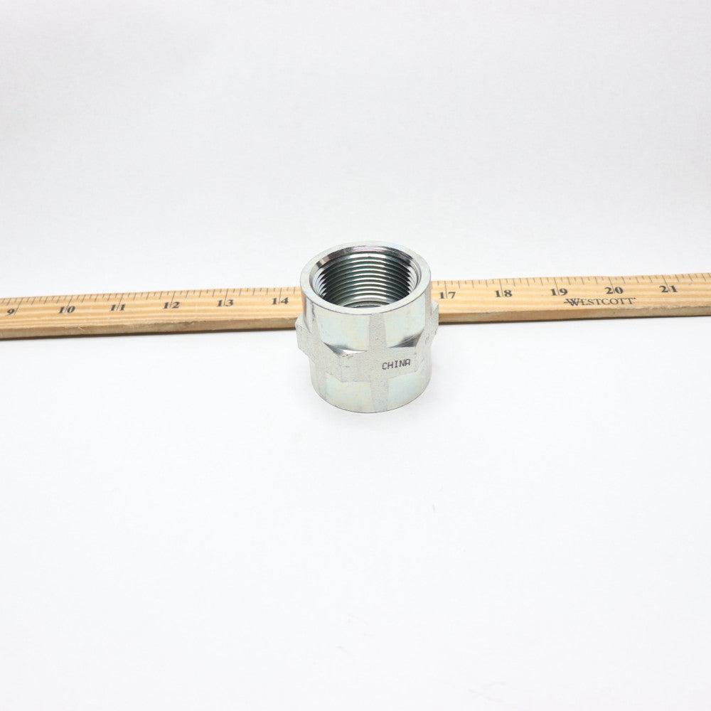 Straight Adapter 1-1/4" x 1-1/4" Female NPT Y-5000-20-20 