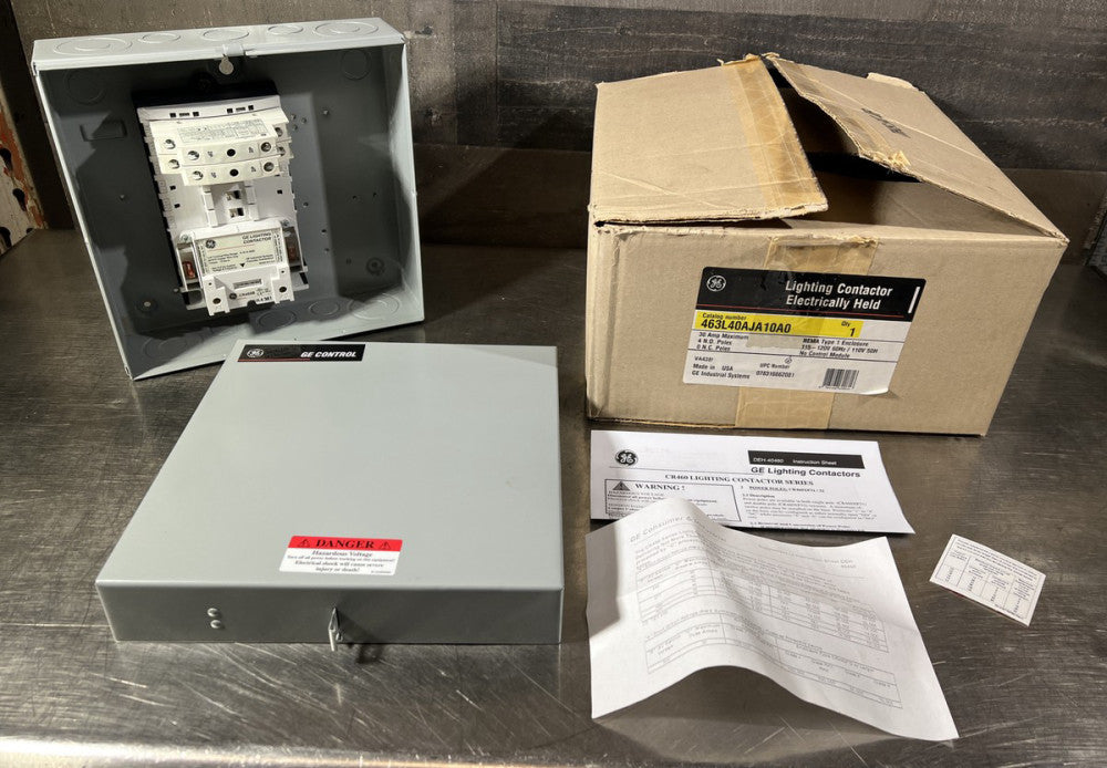 NOS GE 463L40AJA10A0 Light Contactor Elec 120V 30A NEMA1 4P General Electric