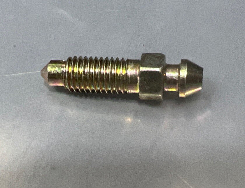 Yale Bleeder Screw Nos Surplus No Original Box See Pictures For Details