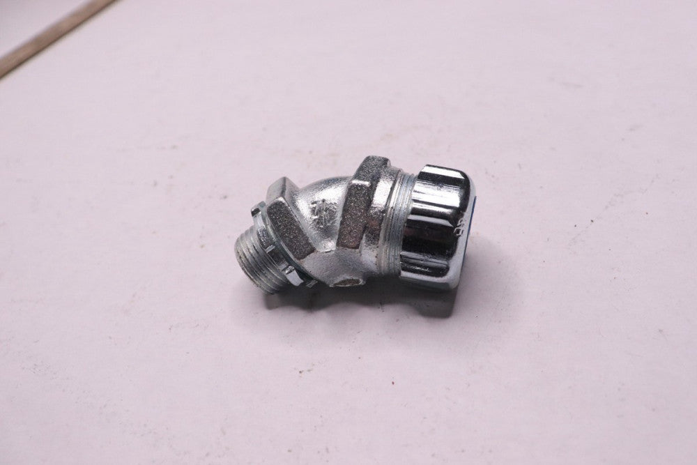 Thomas & Betts Liquidtight Conduit Connector 1/2" 5244