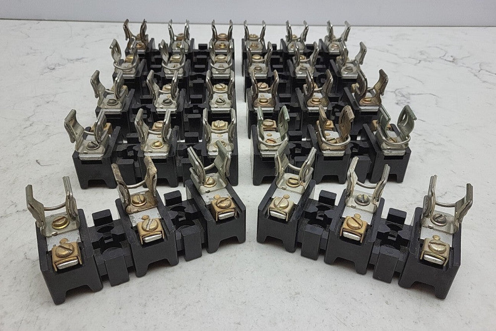 10 Pack Allen Bradley X-401978 3 Pole 30 Amp 600 V Fuse Block X401978 *USED 