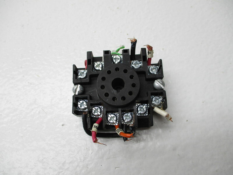 CUSTOM CONNECTOR OT11-PC (AS PICTURED) UNMP