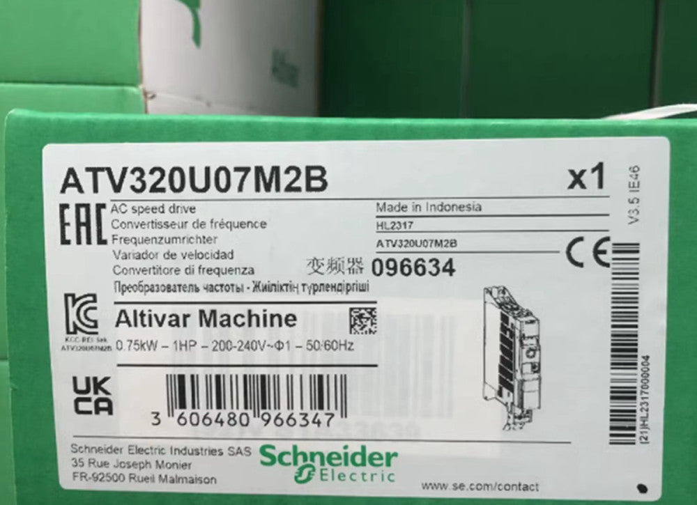One Brand New ATV320U07M2B Schneider frequency converter