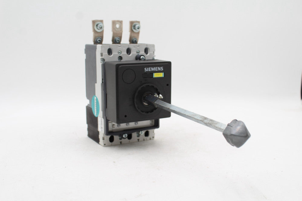 Siemens 3VL2716-1AA33-0AA0 Circuit Breaker w/Cabinet Door Switch