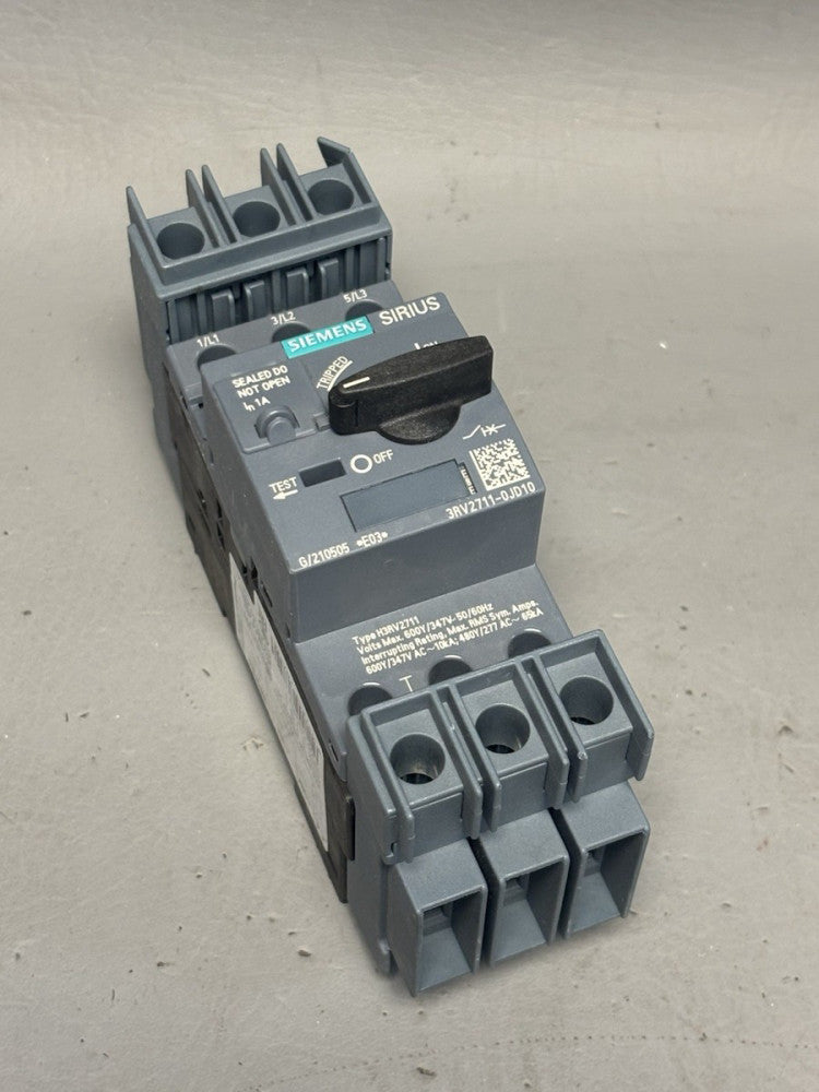 SIEMENS 3RV2711-0JD10 1AMP 3POLE 600Y/347V CIRCUIT BREAKER