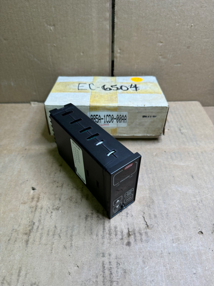 WATLOW CONTROLS 985A-1CD0-00AA TEMPERATURE CONTROLLER, 115/230-VAC, MAKE OFFER!