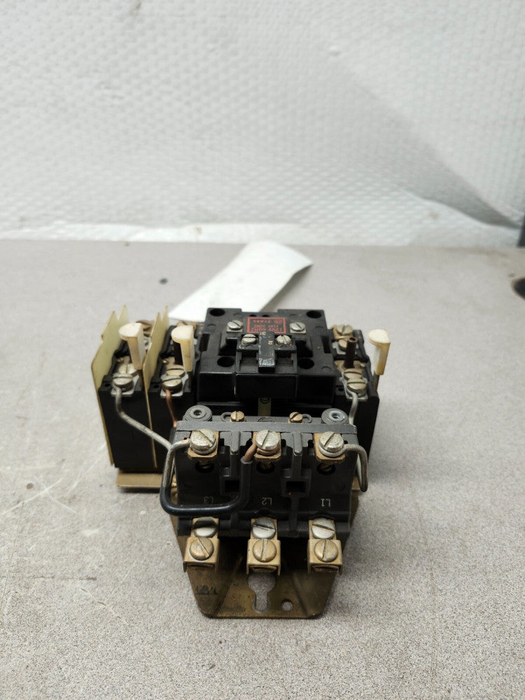 USED Allen Bradley Contactor / Starter Size 1 709-BOD103