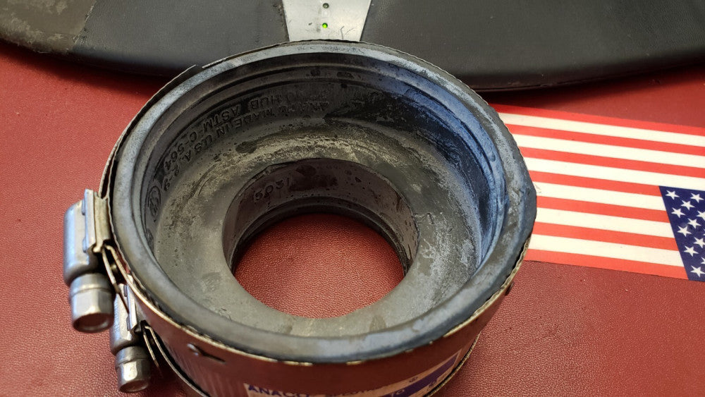 BOX OF 24 Husky Anaco 5033 SPECIALY COUPLING 1¼"PL/ST,1½"K - 3"CI/PL/ST  ( E1-4)