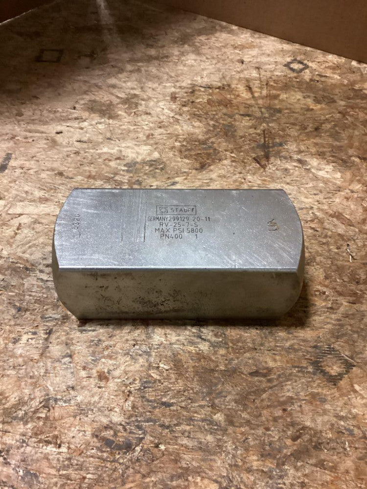 STAUFF RV-25-7-S Steel Check Valve 5800 PSI 1 1/4” NPT
