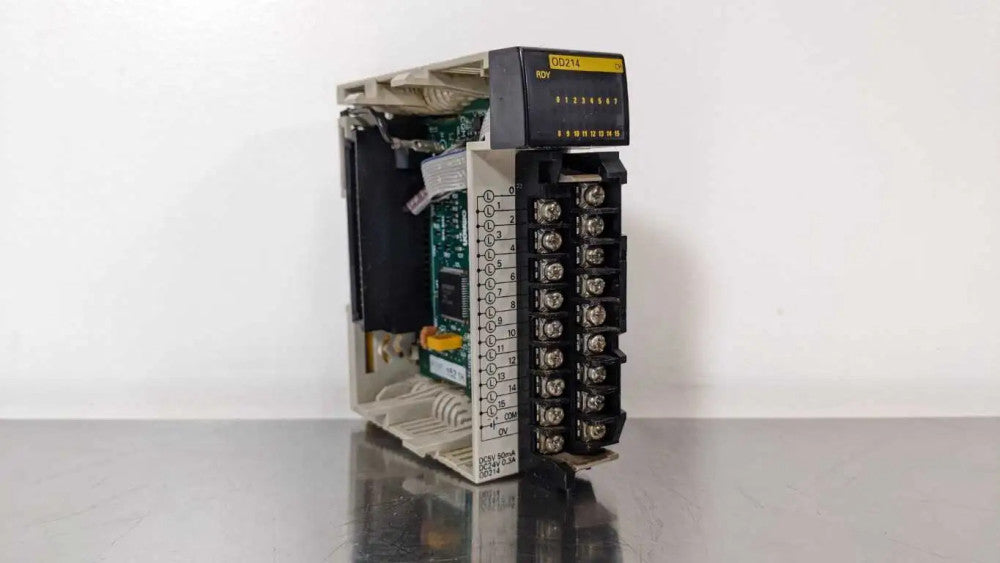 Omron CQM1-OD214 Output Unit 16 Points 5-24VDC 0.3A