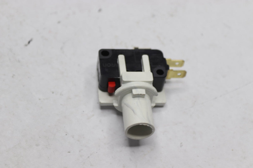 Omron Pin Plunger Quick Connect SPDT 6A 250VAC 250VDC 186.42VA D3V-6G-1C23-K