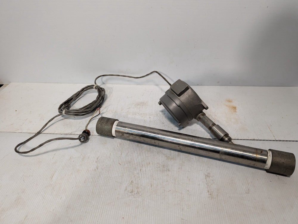 Kurz 505-9A-02 Flow Transmitter w/Killark HKB Enclosure