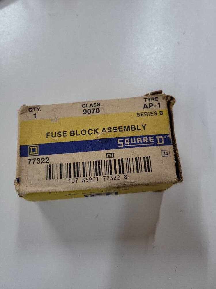 1) New Old Stock! Square D 77322 Fuse Block Assembly Class 9070AP-1