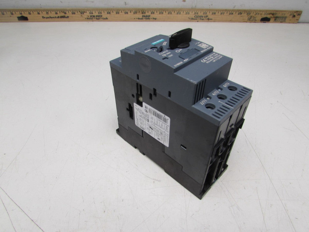 SIEMENS SIRIUS 3RV2032-4SA10 MOTOR CONTROLLER NICE USED TAKEOUT MAKE OFFER